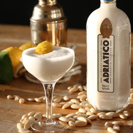 Adriatico Amaretto Bianco Liqueur. Vegan Bailey's alternative.